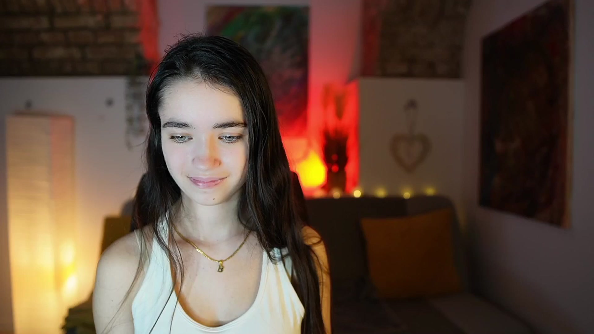 Gallery image thumbnail from Gia_Paige18's myfreecams stream on, 01/17/2025, 14:03 image 8 of 20
