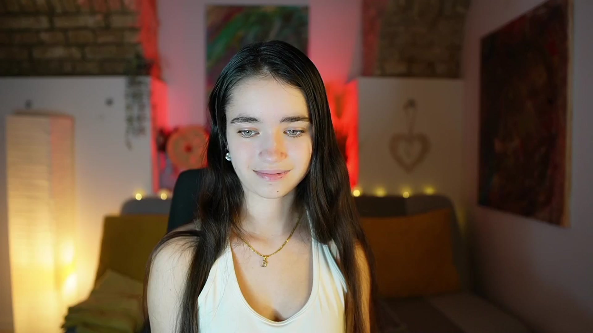 Gallery image thumbnail from Gia_Paige18's myfreecams stream on, 01/17/2025, 15:17 image 7 of 20