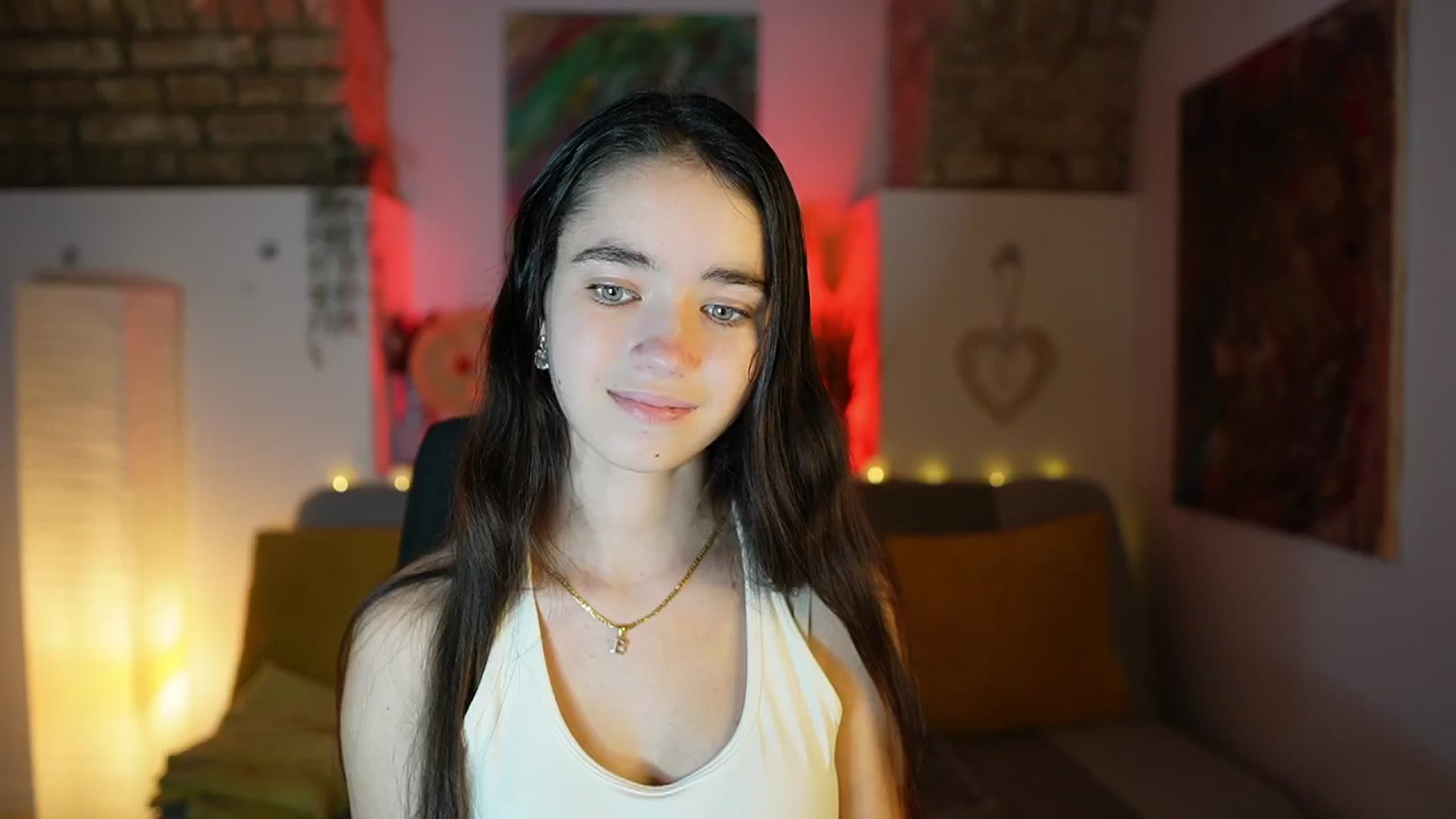 Gallery image thumbnail from Gia_Paige18's myfreecams stream on, 01/17/2025, 15:17 image 5 of 20