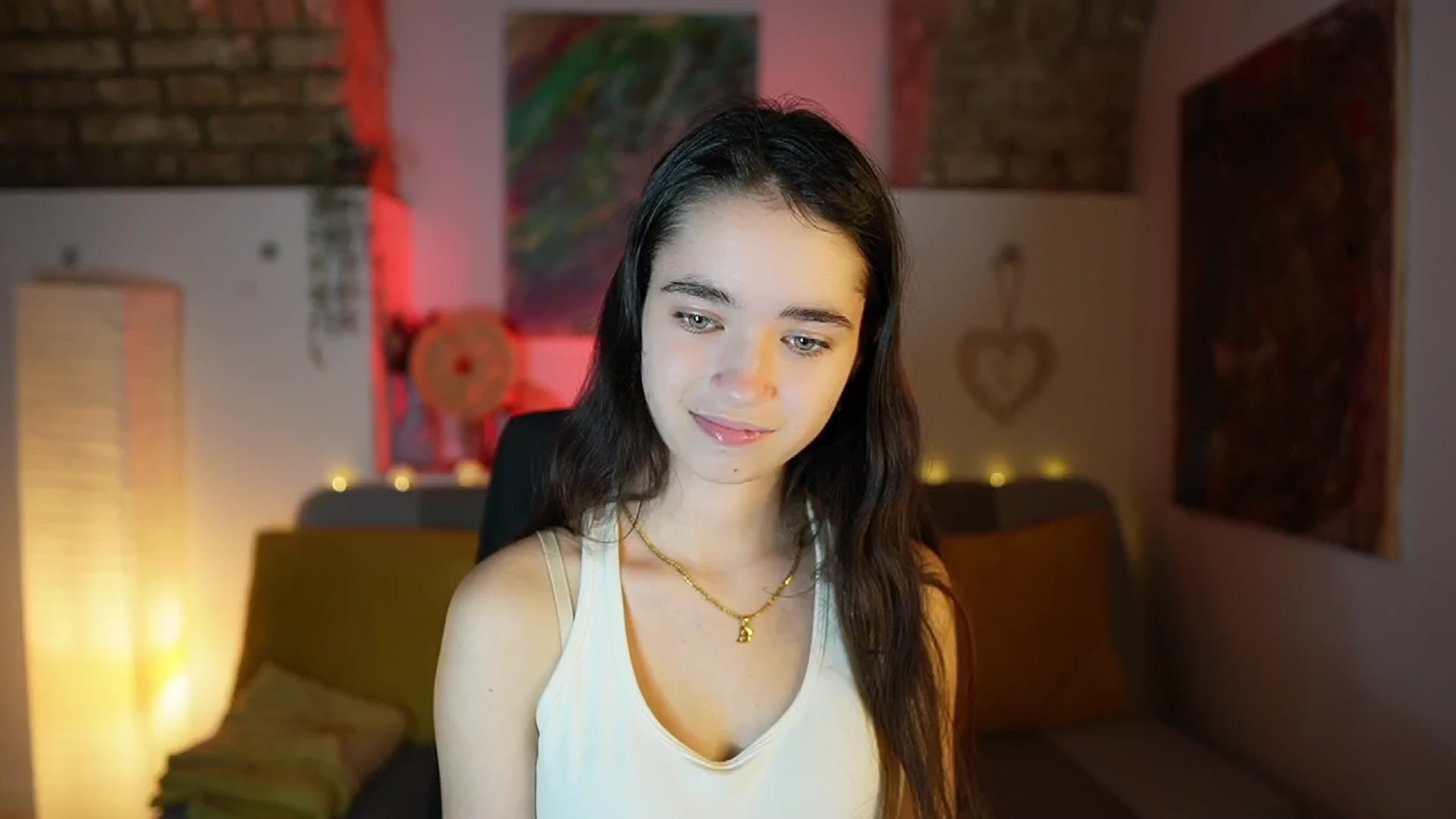 Gallery image thumbnail from Gia_Paige18's myfreecams stream on, 01/17/2025, 17:51 image 8 of 20