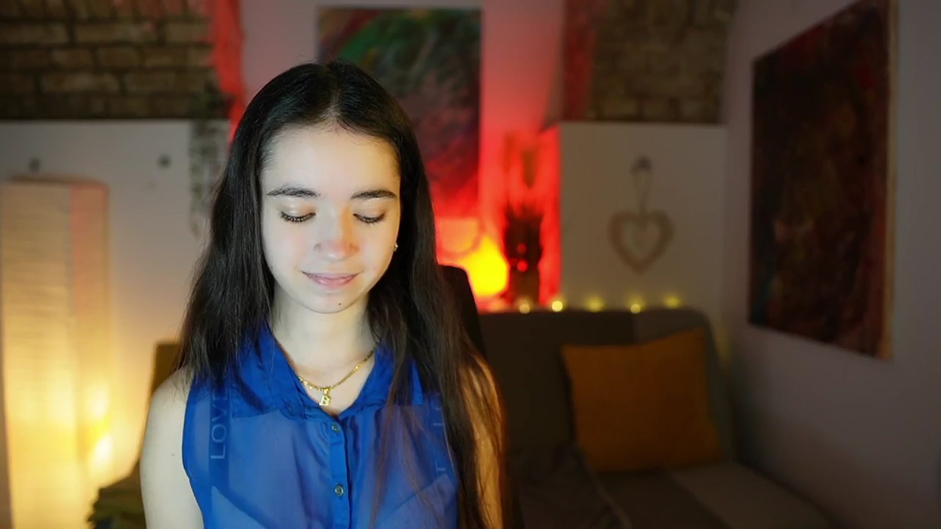 Gallery image thumbnail from Gia_Paige18's myfreecams stream on, 01/19/2025, 10:43 image 8 of 20