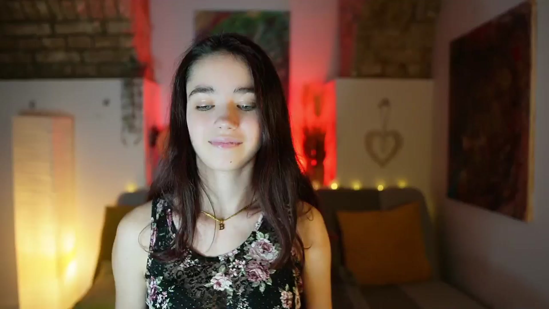 Gallery image thumbnail from Gia_Paige18's myfreecams stream on, 01/21/2025, 14:20 image 17 of 20