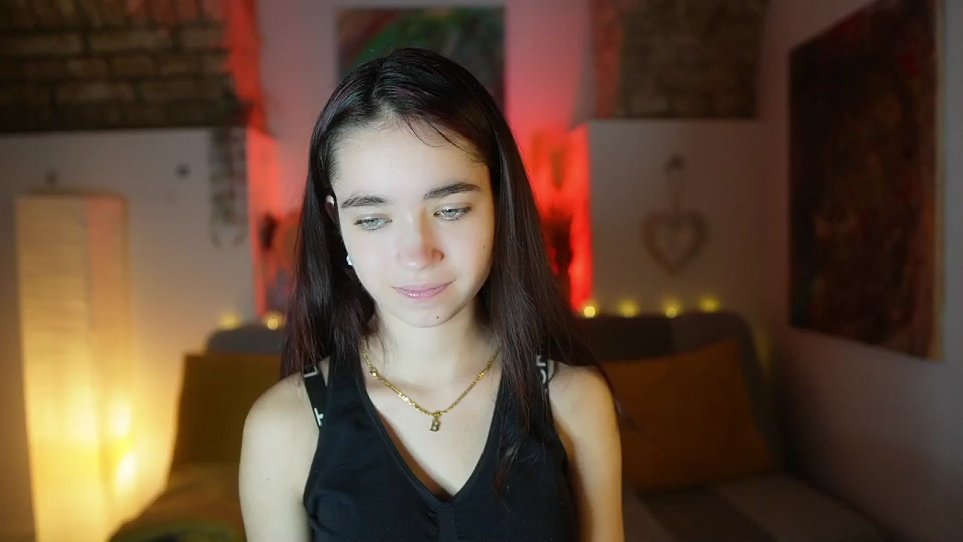 Gallery image thumbnail from Gia_Paige18's myfreecams stream on, 01/25/2025, 09:44 image 8 of 20