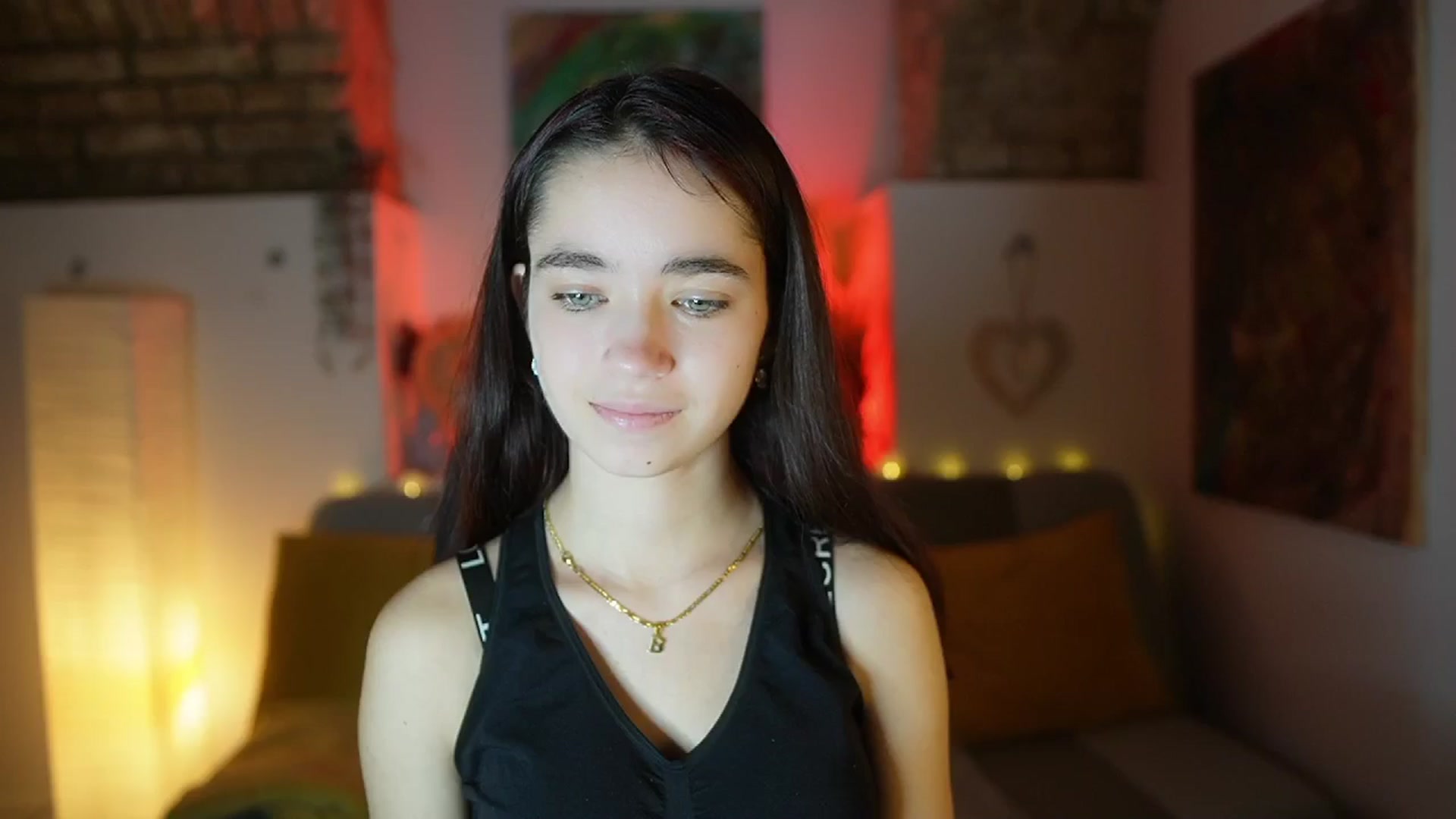 Gallery image thumbnail from Gia_Paige18's myfreecams stream on, 01/25/2025, 09:44 image 1 of 20