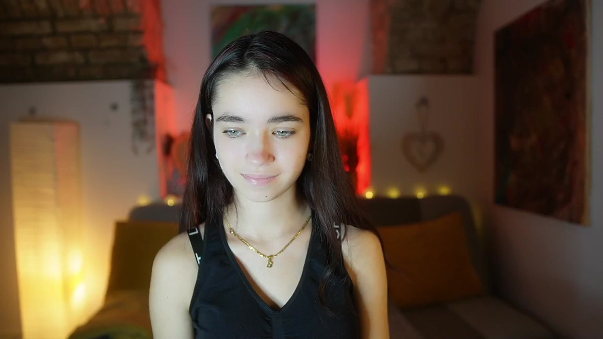 Gallery image thumbnail from Gia_Paige18's myfreecams stream on, 01/25/2025, 09:44 image 7 of 20