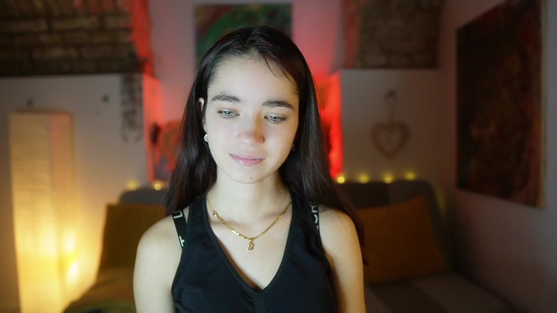 Gallery image thumbnail from Gia_Paige18's myfreecams stream on, 01/25/2025, 09:44 image 3 of 20