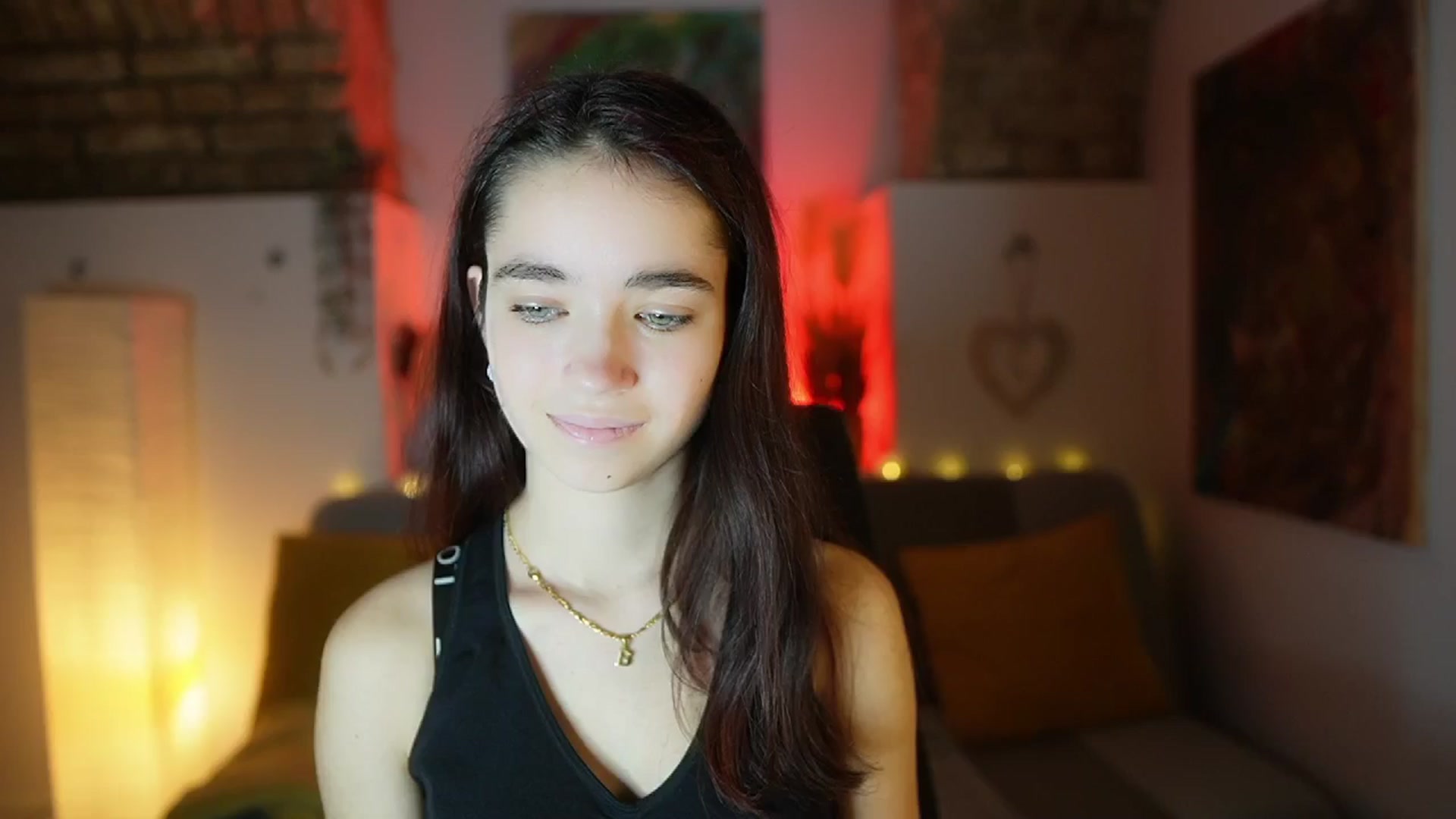 Gallery image thumbnail from Gia_Paige18's myfreecams stream on, 01/25/2025, 14:04 image 1 of 20