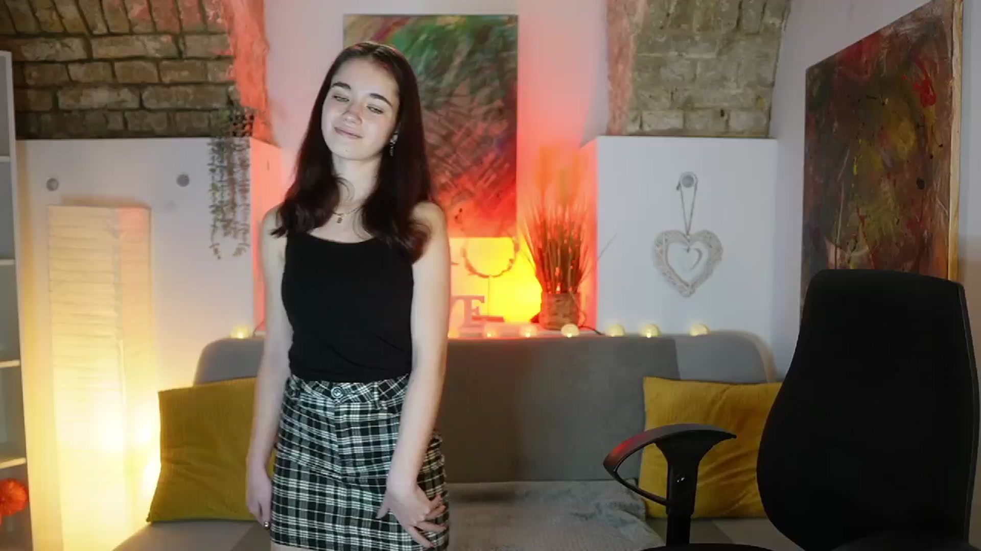 Gallery image thumbnail from Gia_Paige18's myfreecams stream on, 01/30/2025, 11:23 image 11 of 20