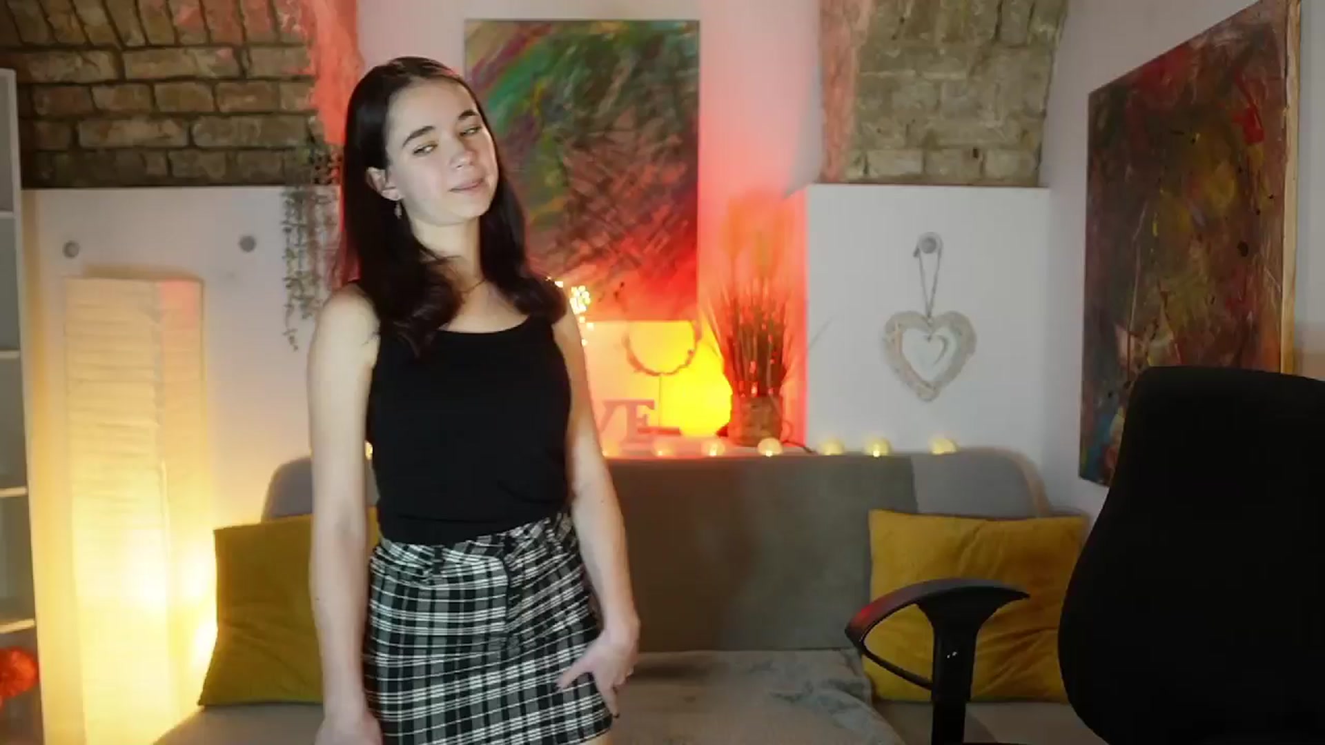Gallery image thumbnail from Gia_Paige18's myfreecams stream on, 01/30/2025, 11:23 image 19 of 20