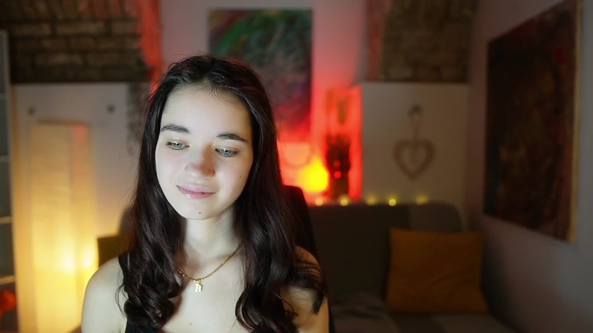 Gallery image thumbnail from Gia_Paige18's myfreecams stream on, 01/30/2025, 14:01 image 7 of 20