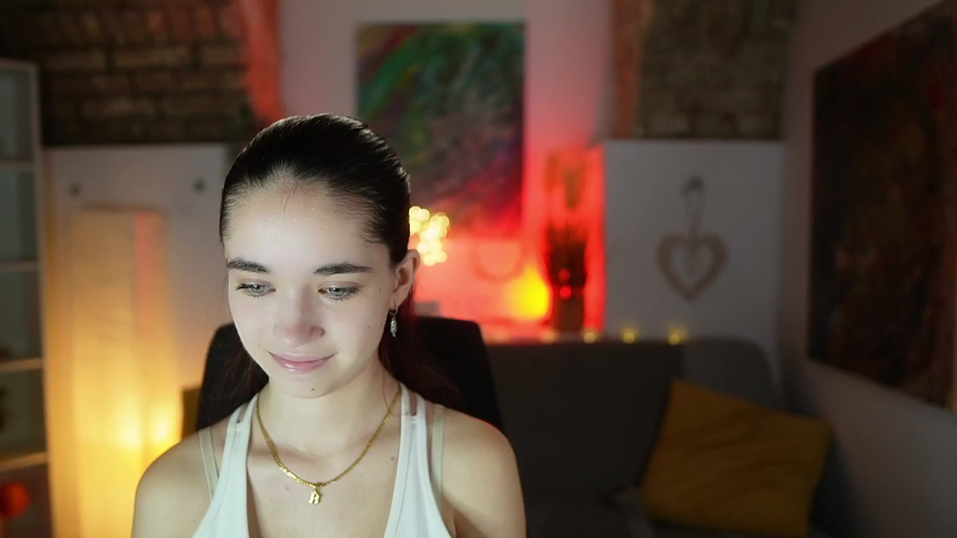 Gallery image thumbnail from Gia_Paige18's myfreecams stream on, 01/31/2025, 10:30 image 15 of 20