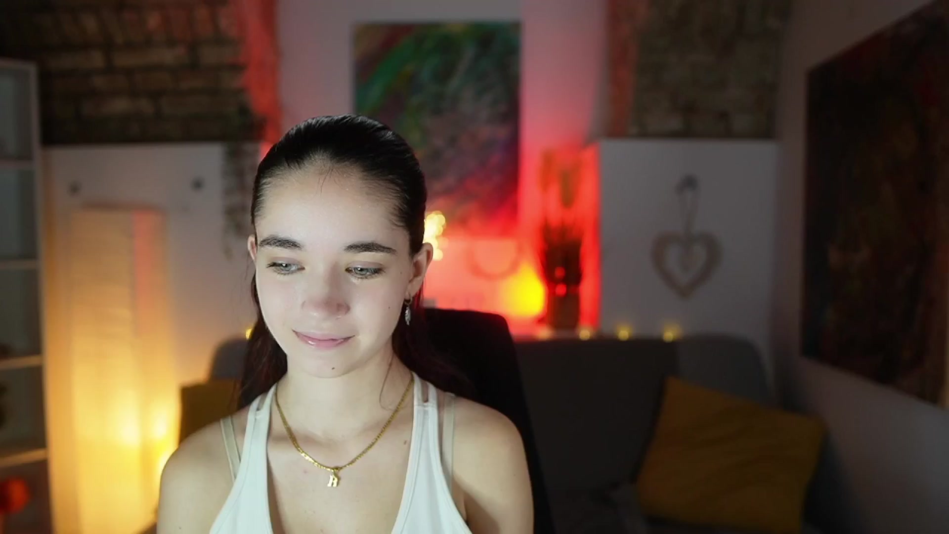 Gallery image thumbnail from Gia_Paige18's myfreecams stream on, 01/31/2025, 10:30 image 13 of 20
