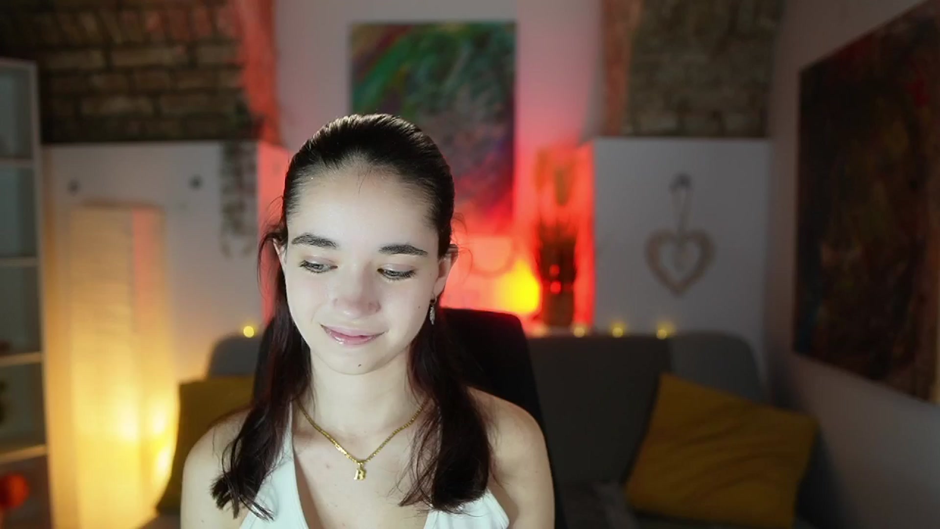 Gallery image thumbnail from Gia_Paige18's myfreecams stream on, 01/31/2025, 13:02 image 3 of 20