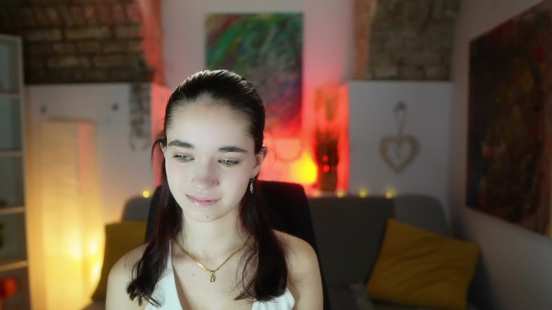Gallery image thumbnail from Gia_Paige18's myfreecams stream on, 01/31/2025, 13:02 image 5 of 20