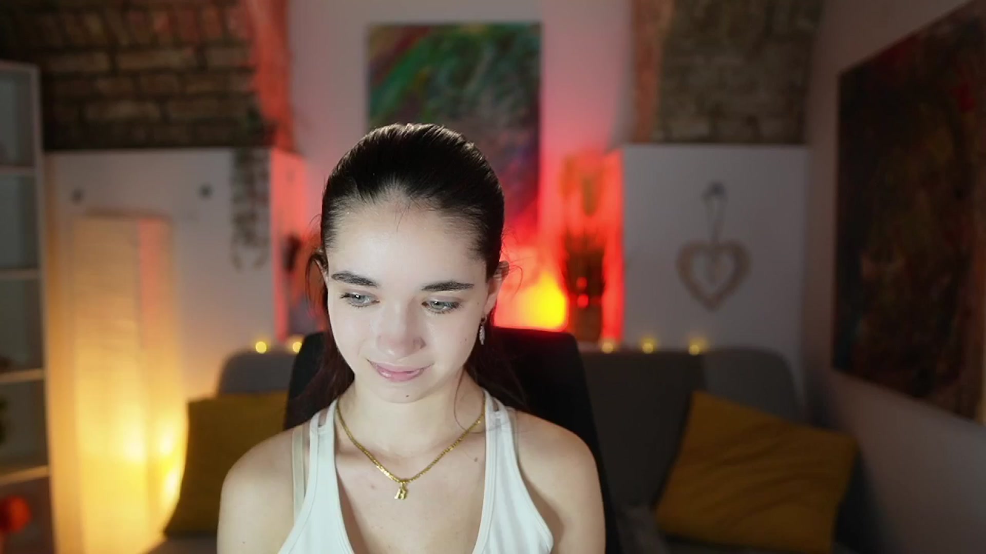 Gallery image thumbnail from Gia_Paige18's myfreecams stream on, 01/31/2025, 13:02 image 9 of 20