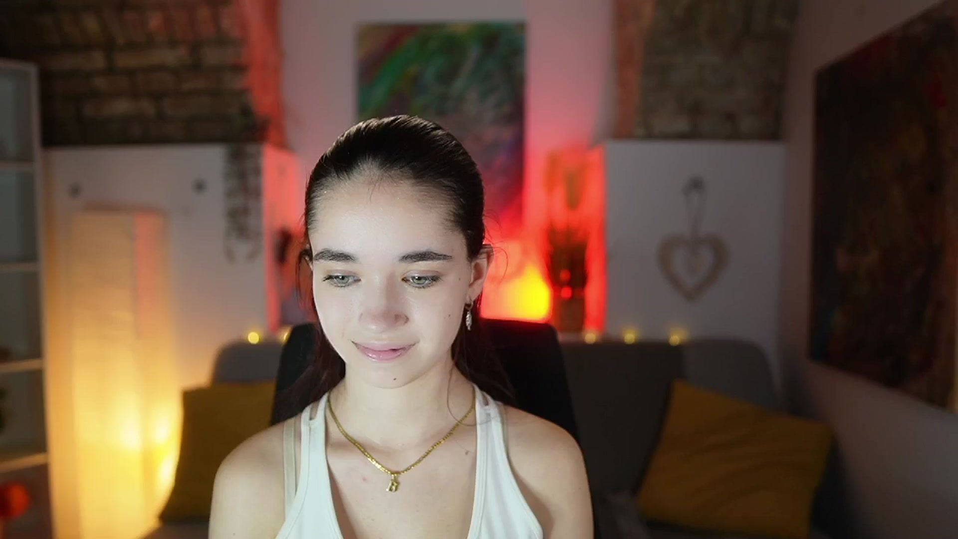 Gallery image thumbnail from Gia_Paige18's myfreecams stream on, 01/31/2025, 13:02 image 8 of 20