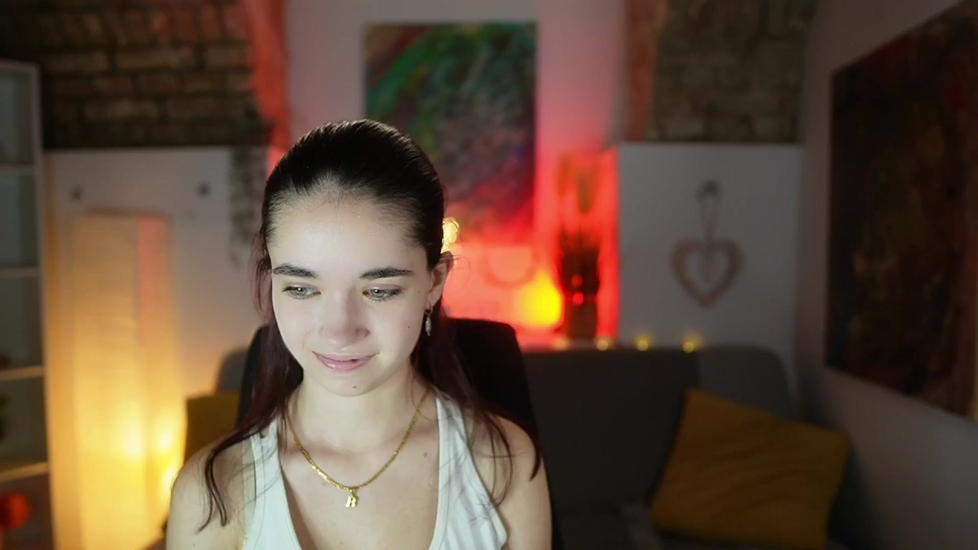 Gallery image thumbnail from Gia_Paige18's myfreecams stream on, 01/31/2025, 13:02 image 17 of 20