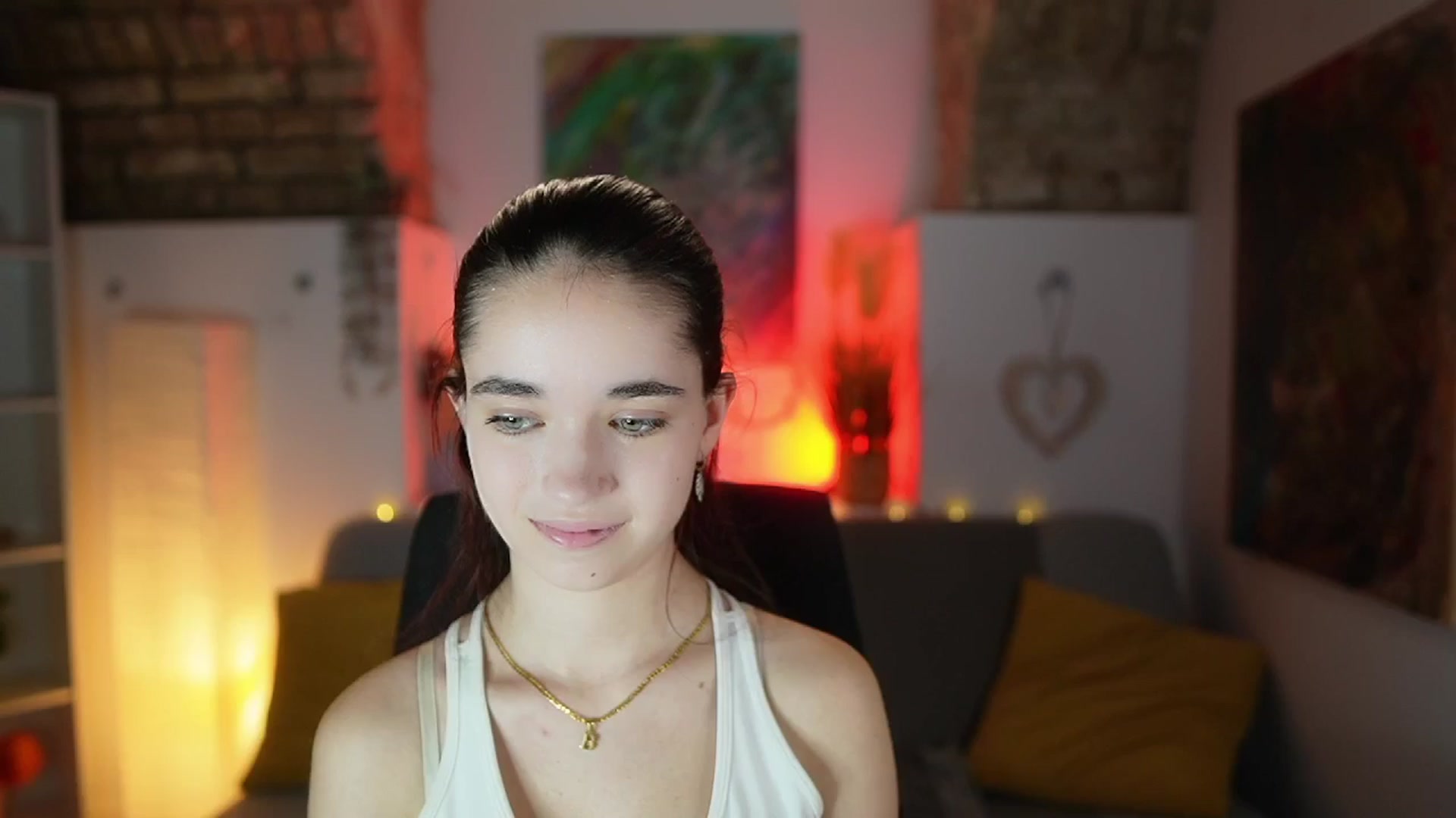 Gallery image thumbnail from Gia_Paige18's myfreecams stream on, 01/31/2025, 13:02 image 10 of 20