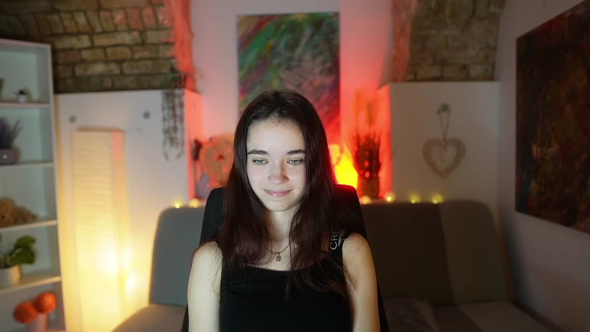 Gallery image thumbnail from Gia_Paige18's myfreecams stream on, 02/04/2025, 13:15 image 13 of 20