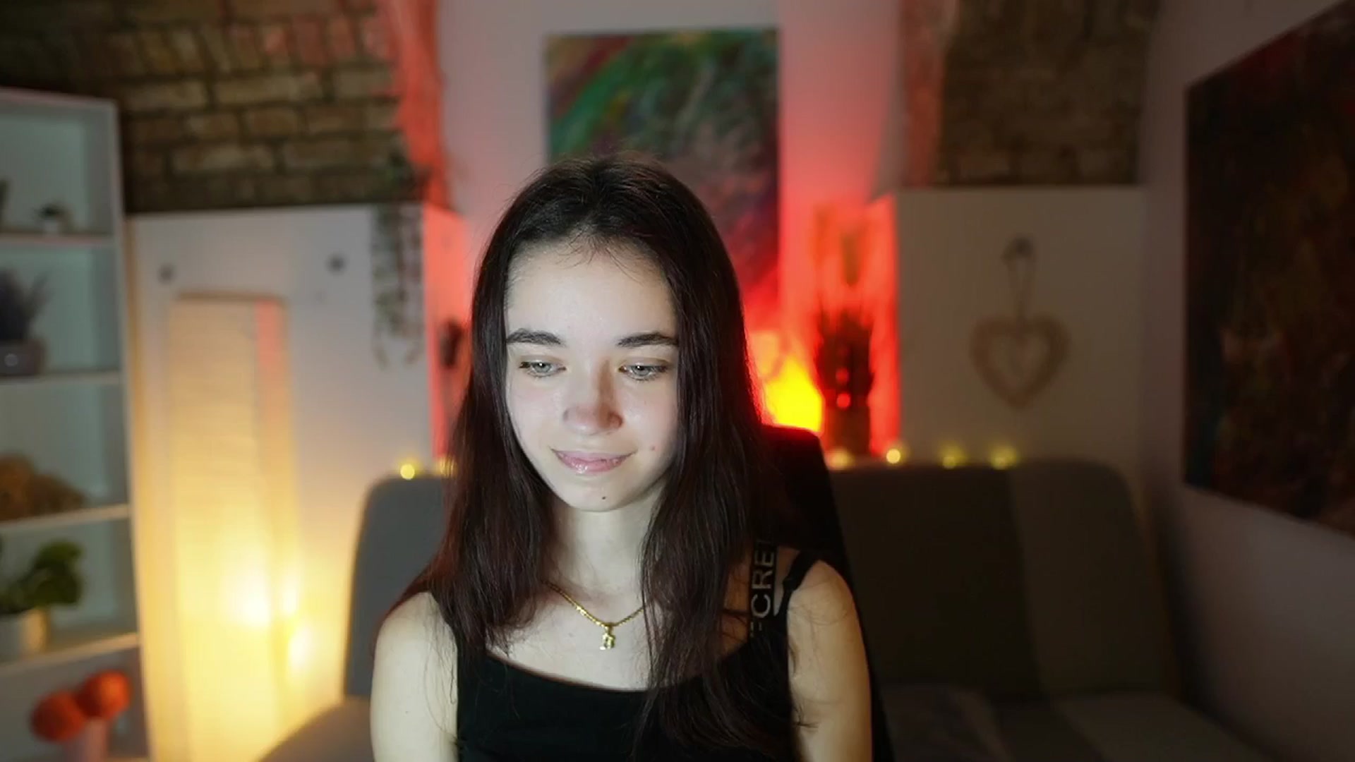 Gallery image thumbnail from Gia_Paige18's myfreecams stream on, 02/04/2025, 13:15 image 7 of 20