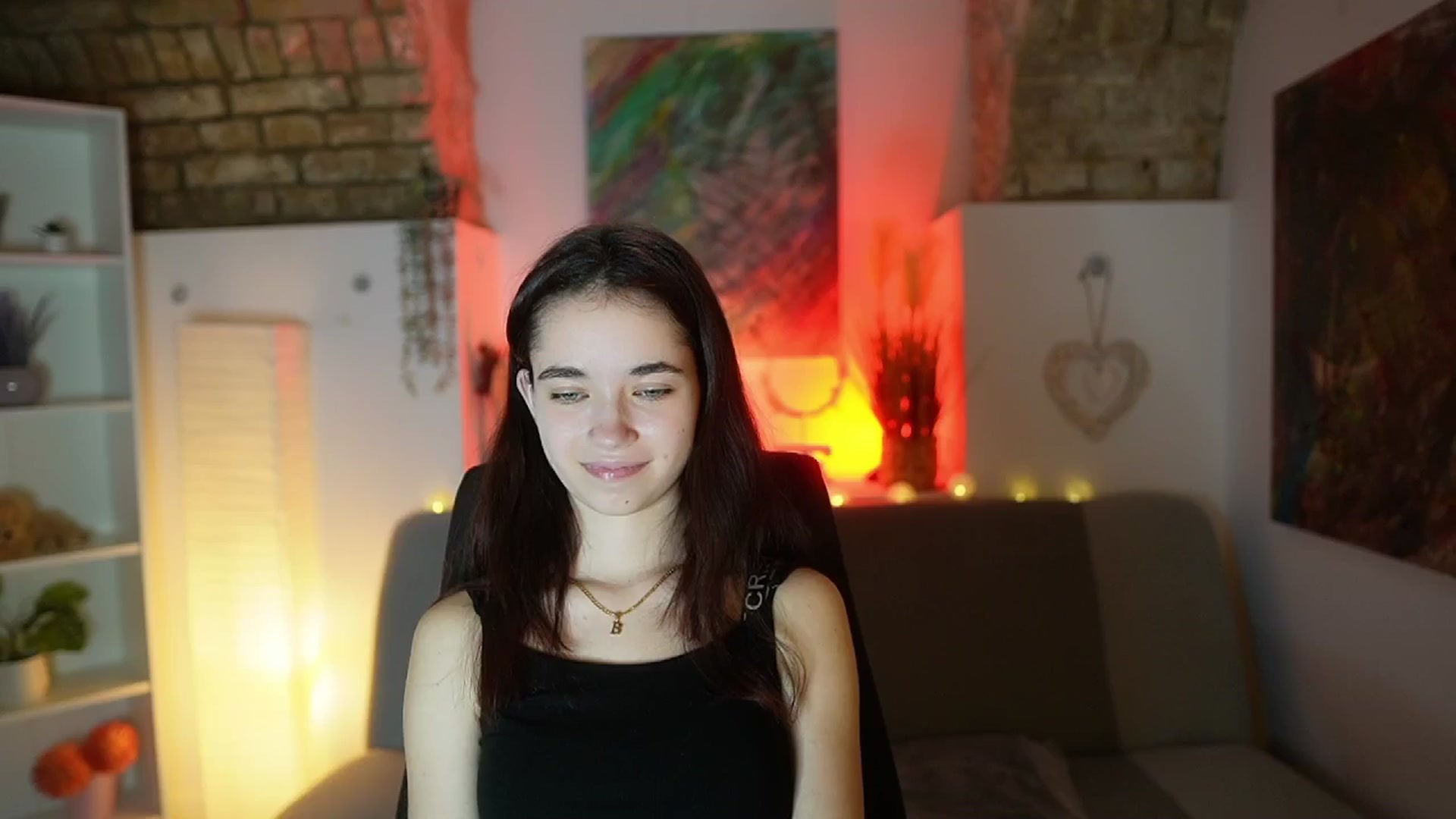 Gallery image thumbnail from Gia_Paige18's myfreecams stream on, 02/04/2025, 13:15 image 17 of 20