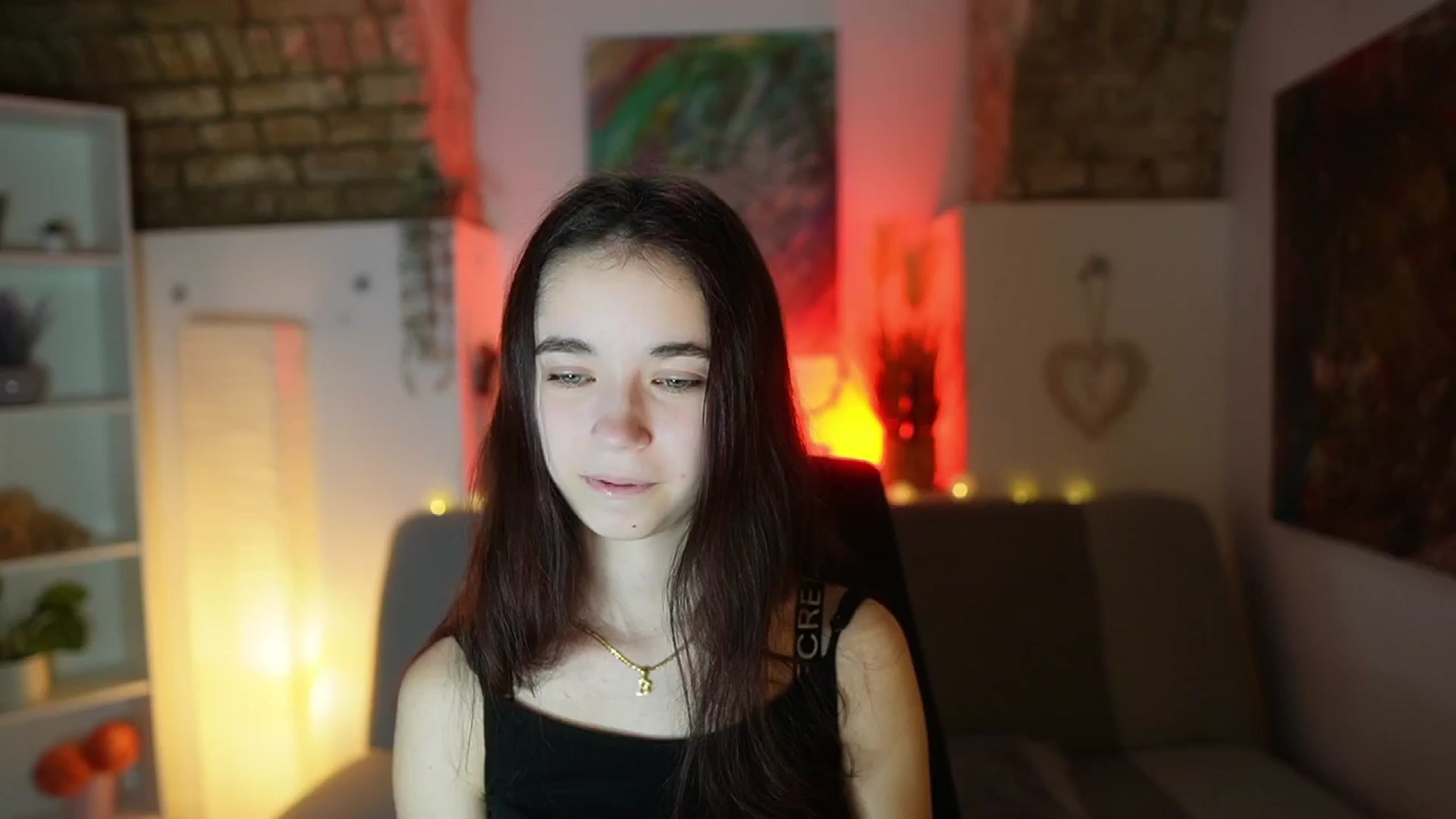 Gallery image thumbnail from Gia_Paige18's myfreecams stream on, 02/04/2025, 13:15 image 8 of 20