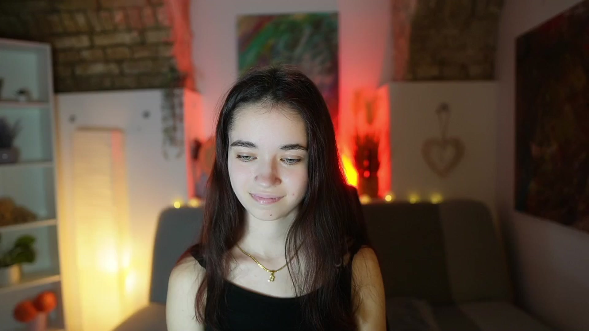 Gallery image thumbnail from Gia_Paige18's myfreecams stream on, 02/04/2025, 13:15 image 2 of 20