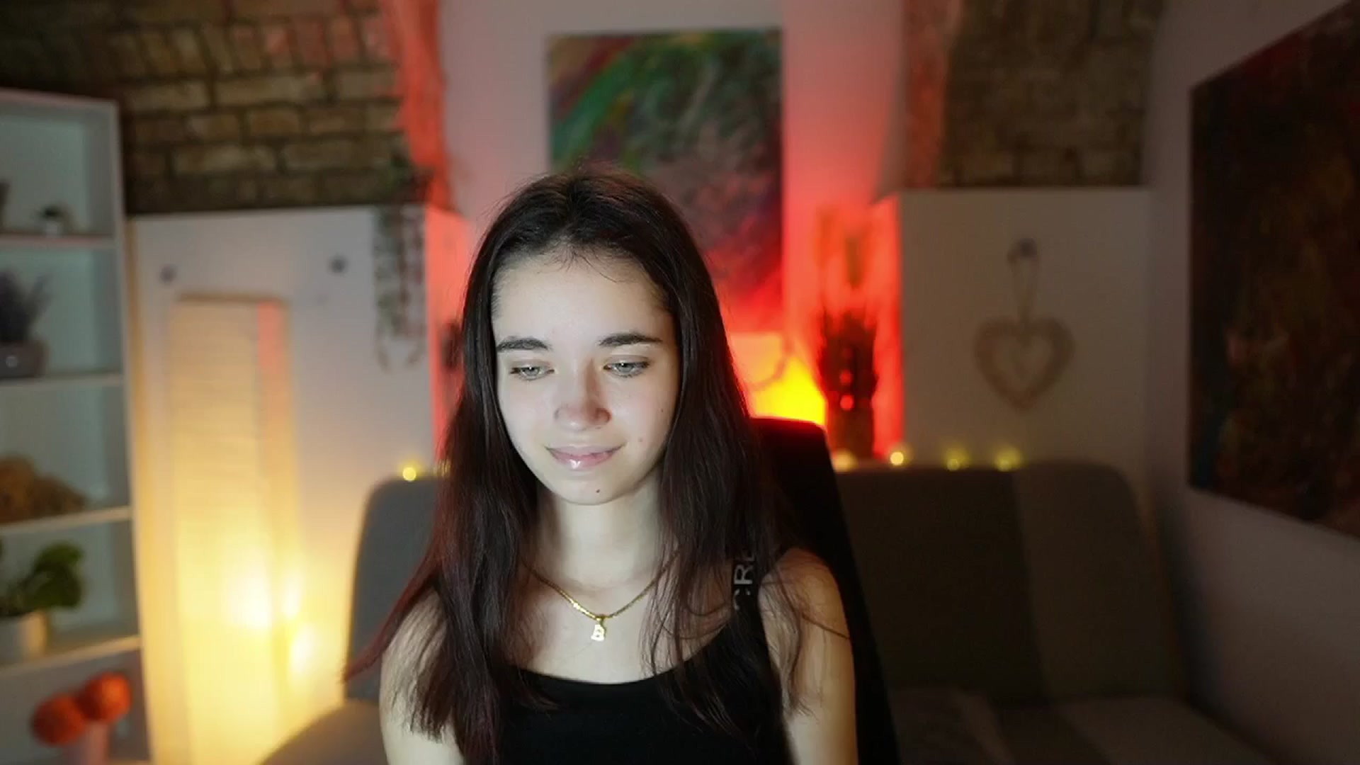 Gallery image thumbnail from Gia_Paige18's myfreecams stream on, 02/04/2025, 13:51 image 14 of 20