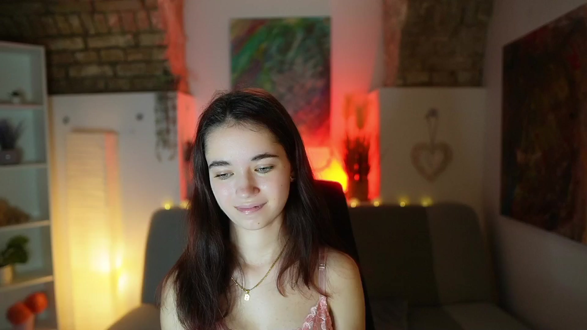 Gallery image thumbnail from Gia_Paige18's myfreecams stream on, 02/05/2025, 10:23 image 16 of 20
