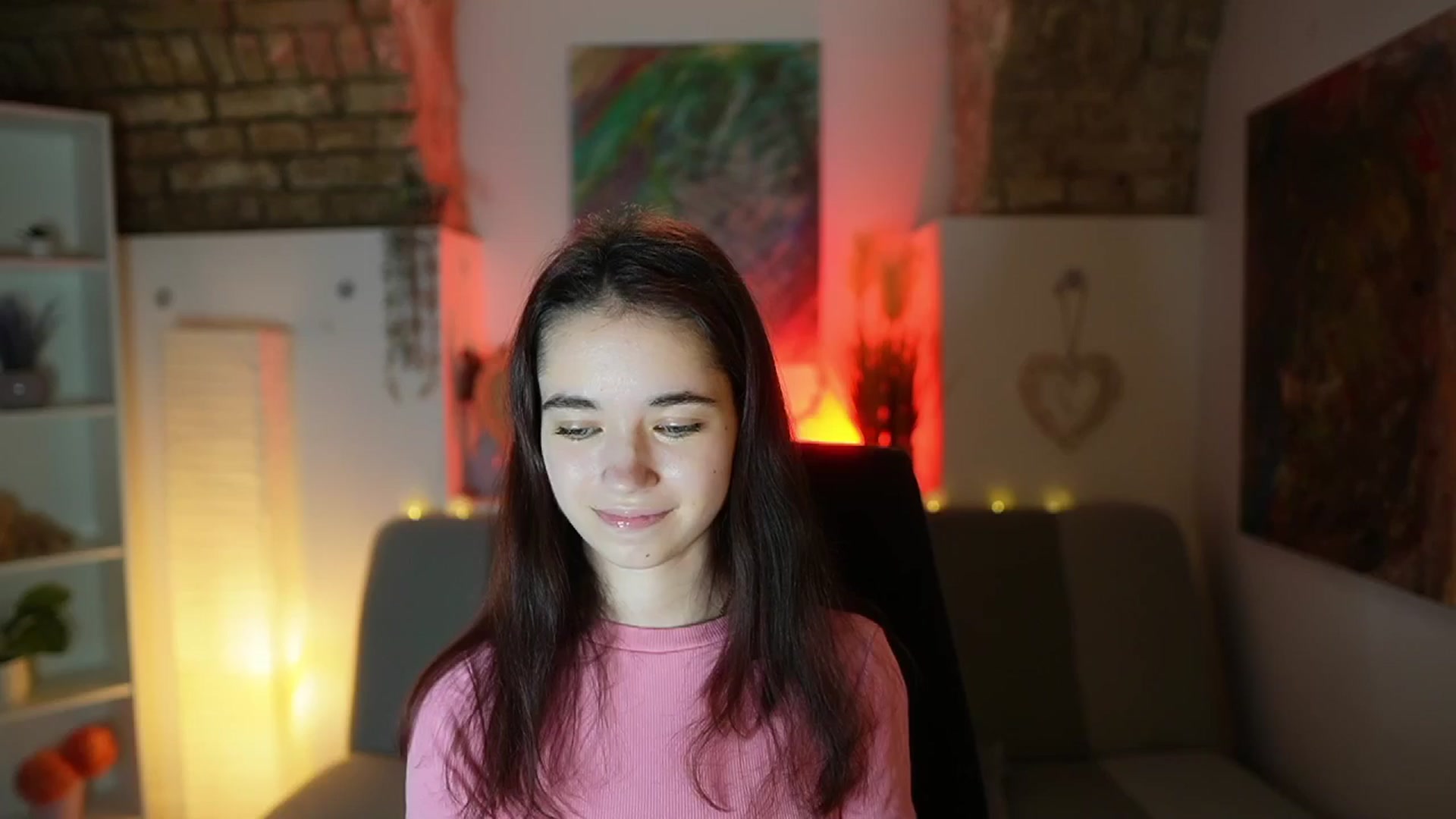 Gallery image thumbnail from Gia_Paige18's myfreecams stream on, 02/05/2025, 12:02 image 19 of 20