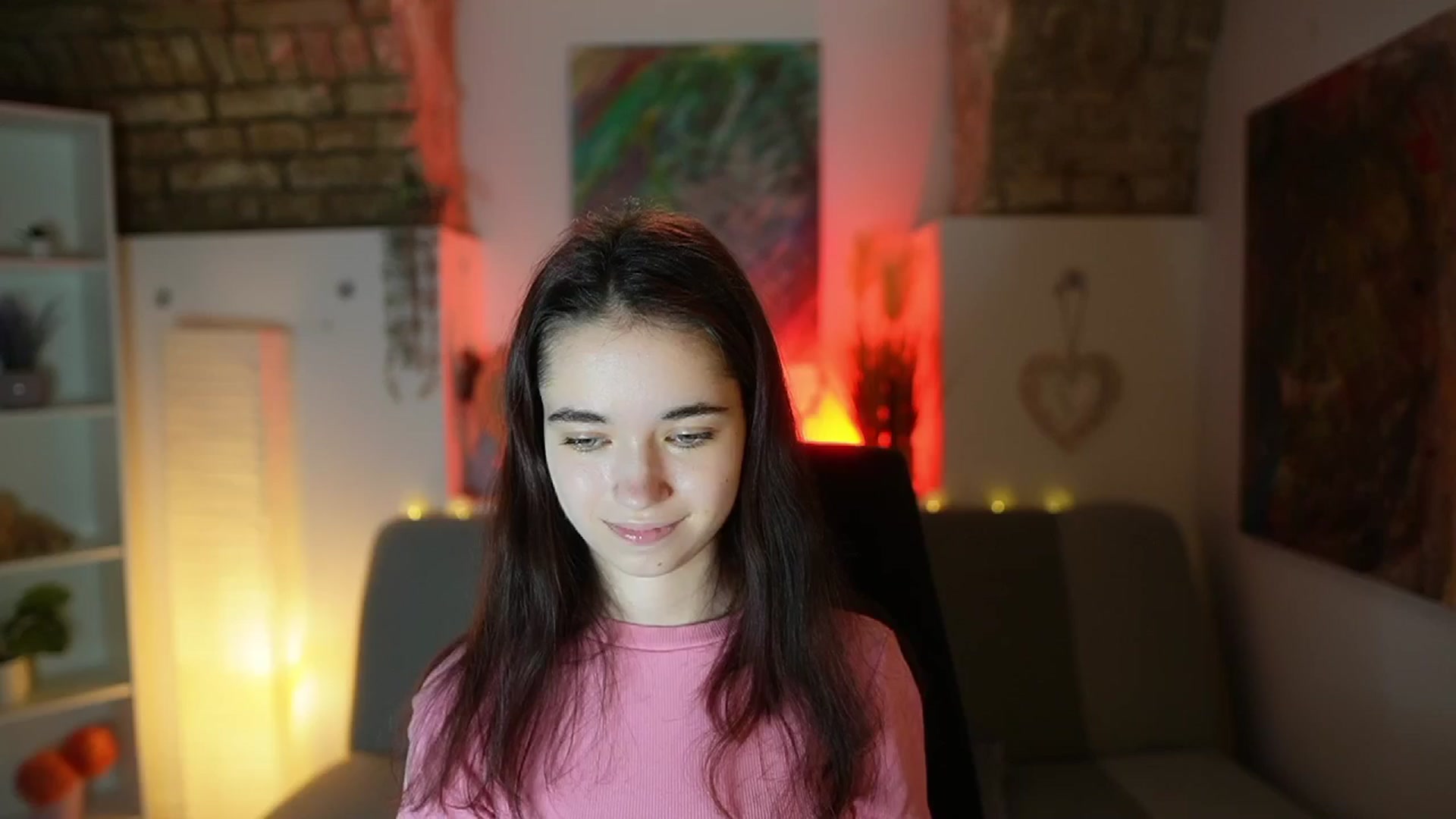 Gallery image thumbnail from Gia_Paige18's myfreecams stream on, 02/05/2025, 12:02 image 17 of 20