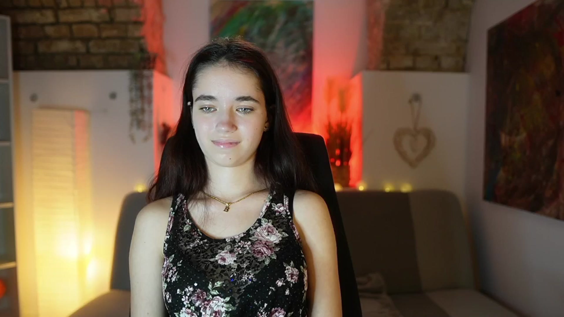 Gallery image thumbnail from Gia_Paige18's myfreecams stream on, 02/06/2025, 13:18 image 11 of 20