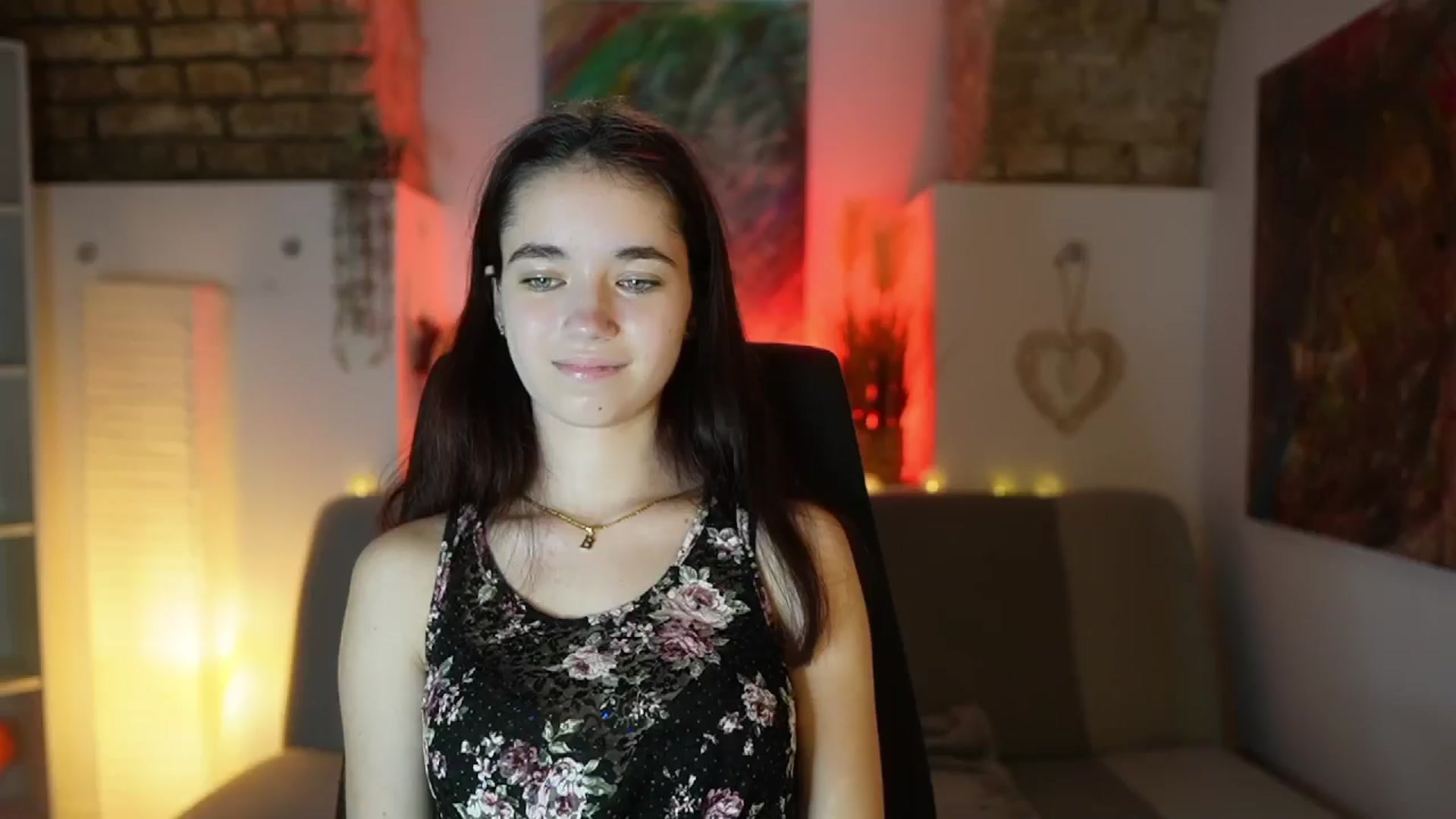 Gallery image thumbnail from Gia_Paige18's myfreecams stream on, 02/06/2025, 13:18 image 14 of 20