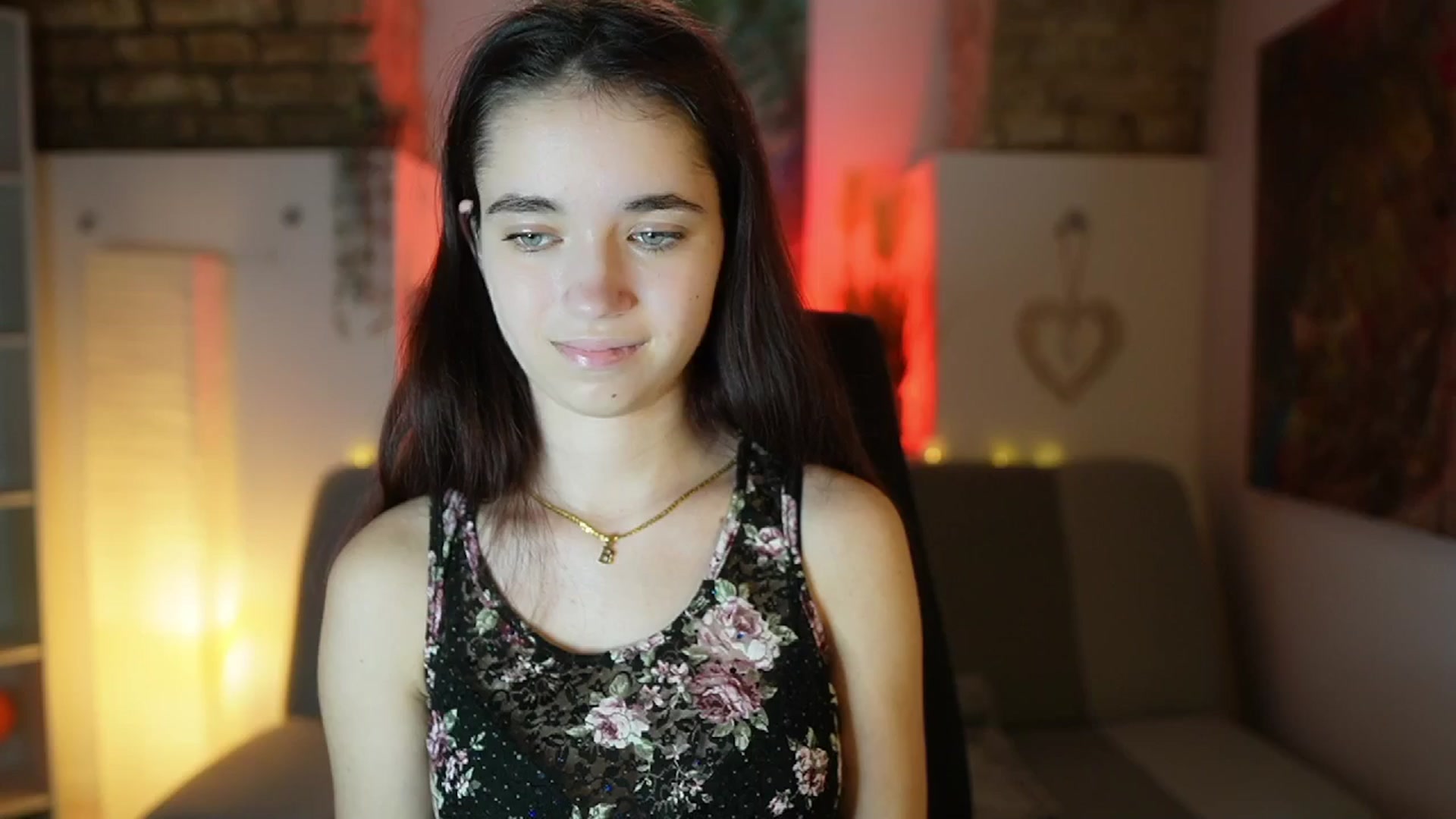 Gallery image thumbnail from Gia_Paige18's myfreecams stream on, 02/06/2025, 13:18 image 3 of 20