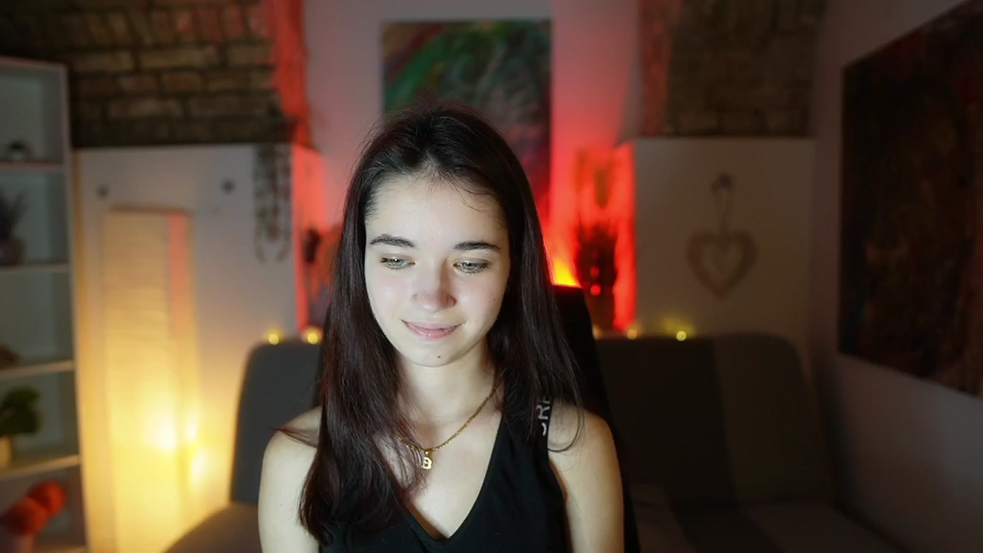 Gallery image thumbnail from Gia_Paige18's myfreecams stream on, 02/08/2025, 14:57 image 10 of 20