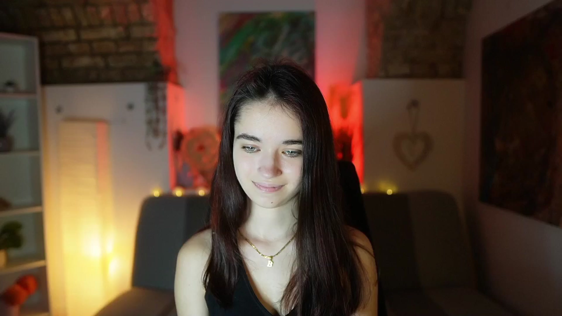 Gallery image thumbnail from Gia_Paige18's myfreecams stream on, 02/08/2025, 16:15 image 3 of 20