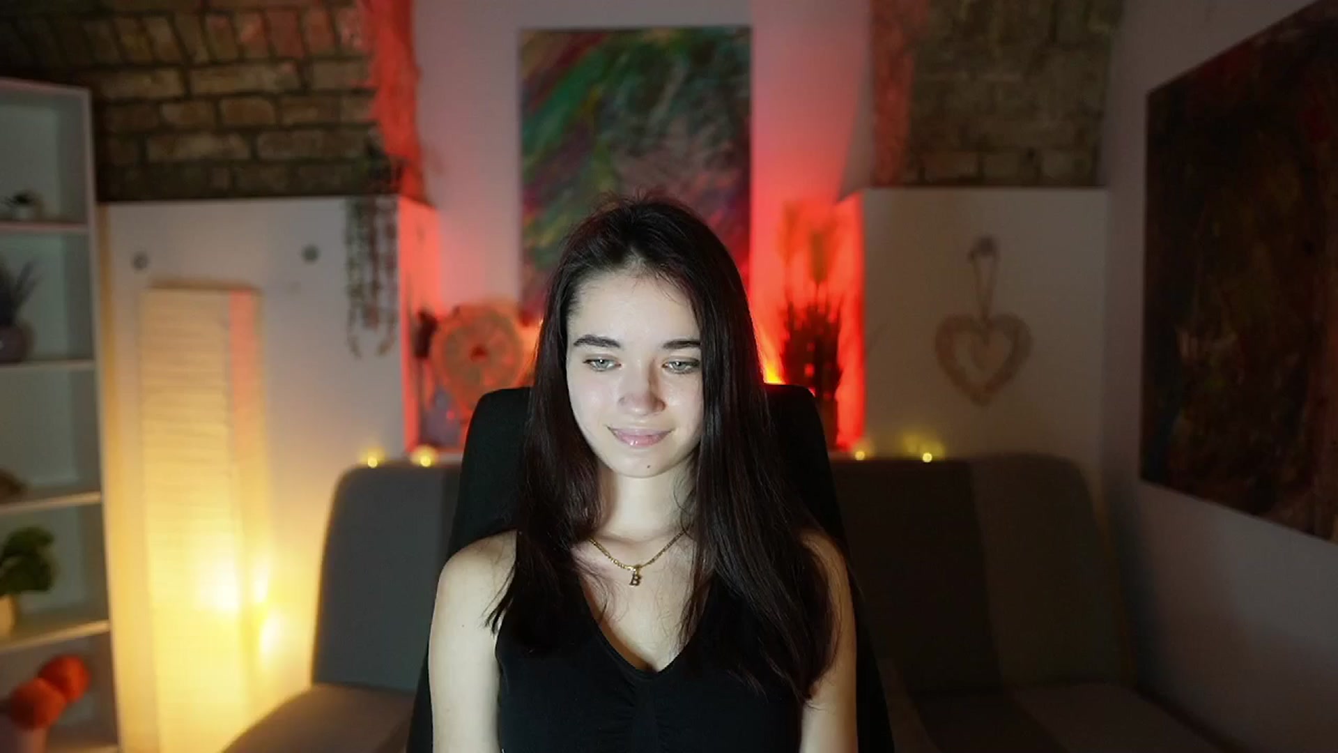 Gallery image thumbnail from Gia_Paige18's myfreecams stream on, 02/08/2025, 16:15 image 6 of 20
