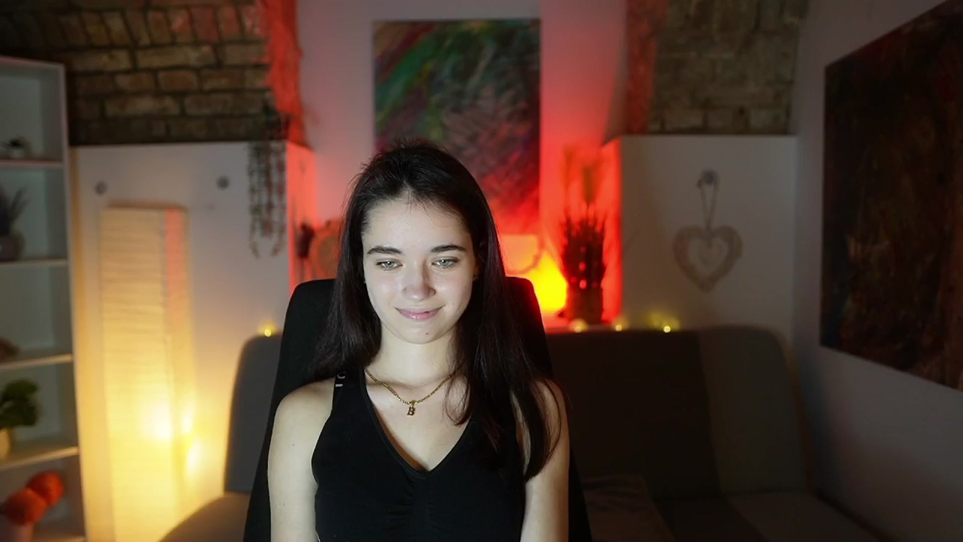 Gallery image thumbnail from Gia_Paige18's myfreecams stream on, 02/08/2025, 17:21 image 1 of 20