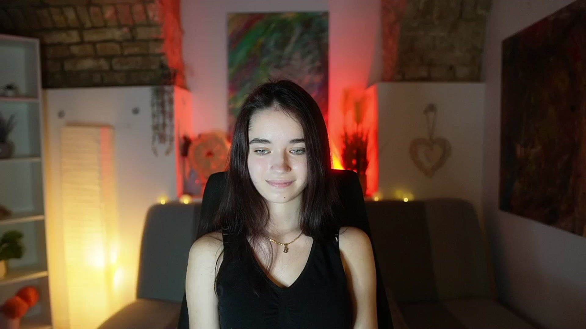 Gallery image thumbnail from Gia_Paige18's myfreecams stream on, 02/08/2025, 18:57 image 13 of 20