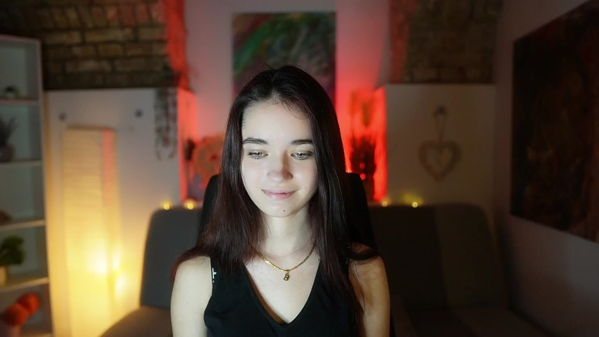 Gallery image thumbnail from Gia_Paige18's myfreecams stream on, 02/08/2025, 18:57 image 3 of 20