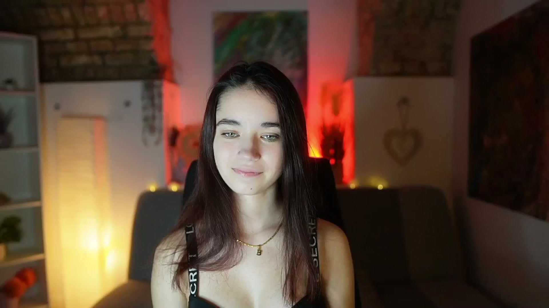 Gallery image thumbnail from Gia_Paige18's myfreecams stream on, 02/08/2025, 18:57 image 5 of 20