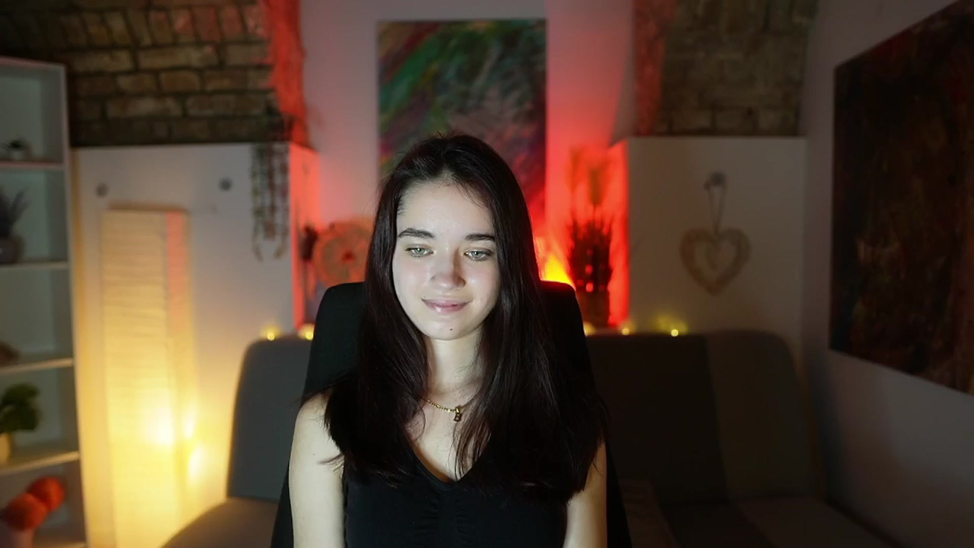 Gallery image thumbnail from Gia_Paige18's myfreecams stream on, 02/08/2025, 18:57 image 8 of 20