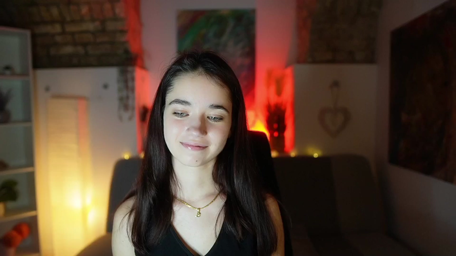 Gallery image thumbnail from Gia_Paige18's myfreecams stream on, 02/08/2025, 19:31 image 10 of 20