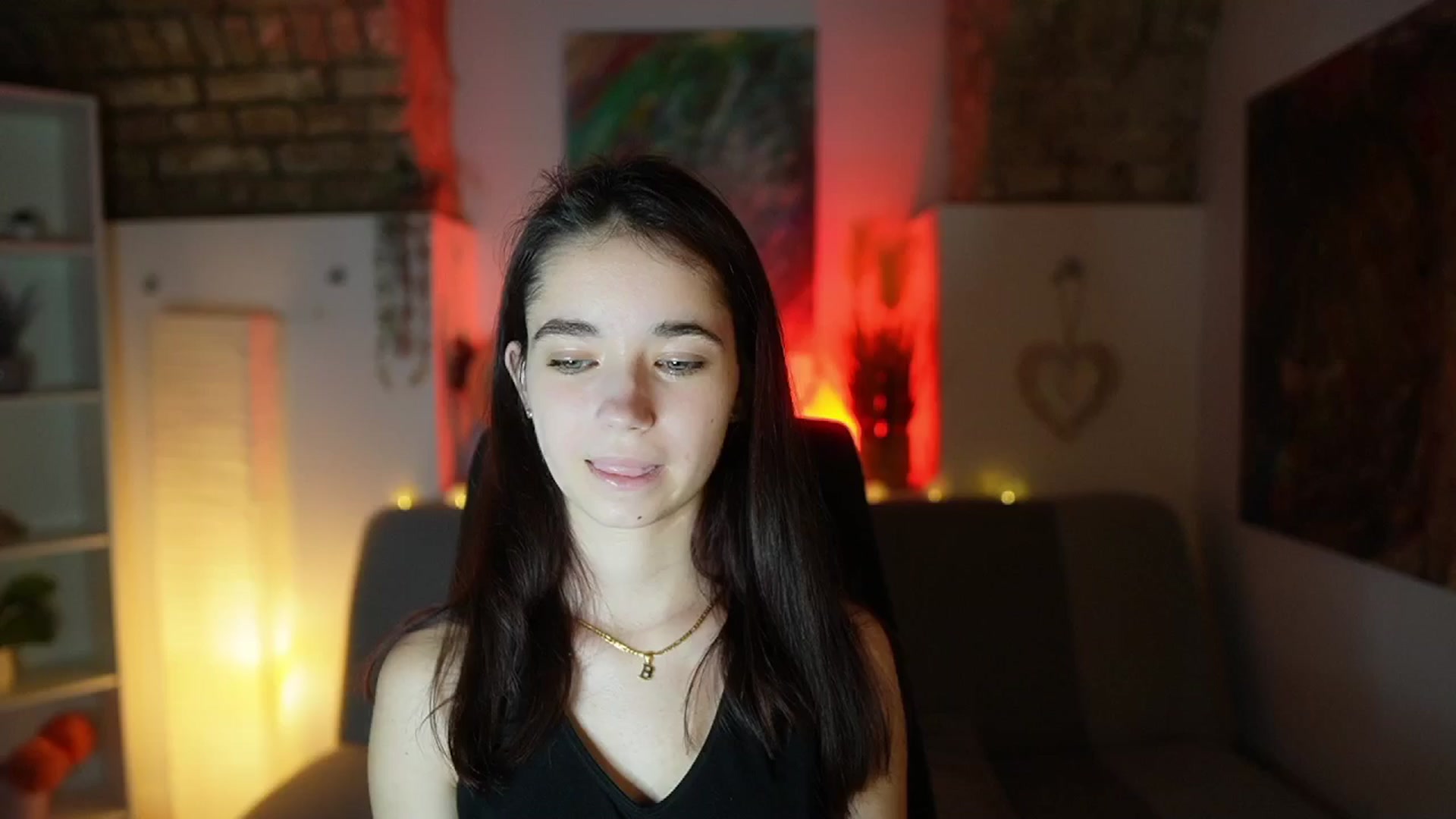 Gallery image thumbnail from Gia_Paige18's myfreecams stream on, 02/08/2025, 19:31 image 15 of 20