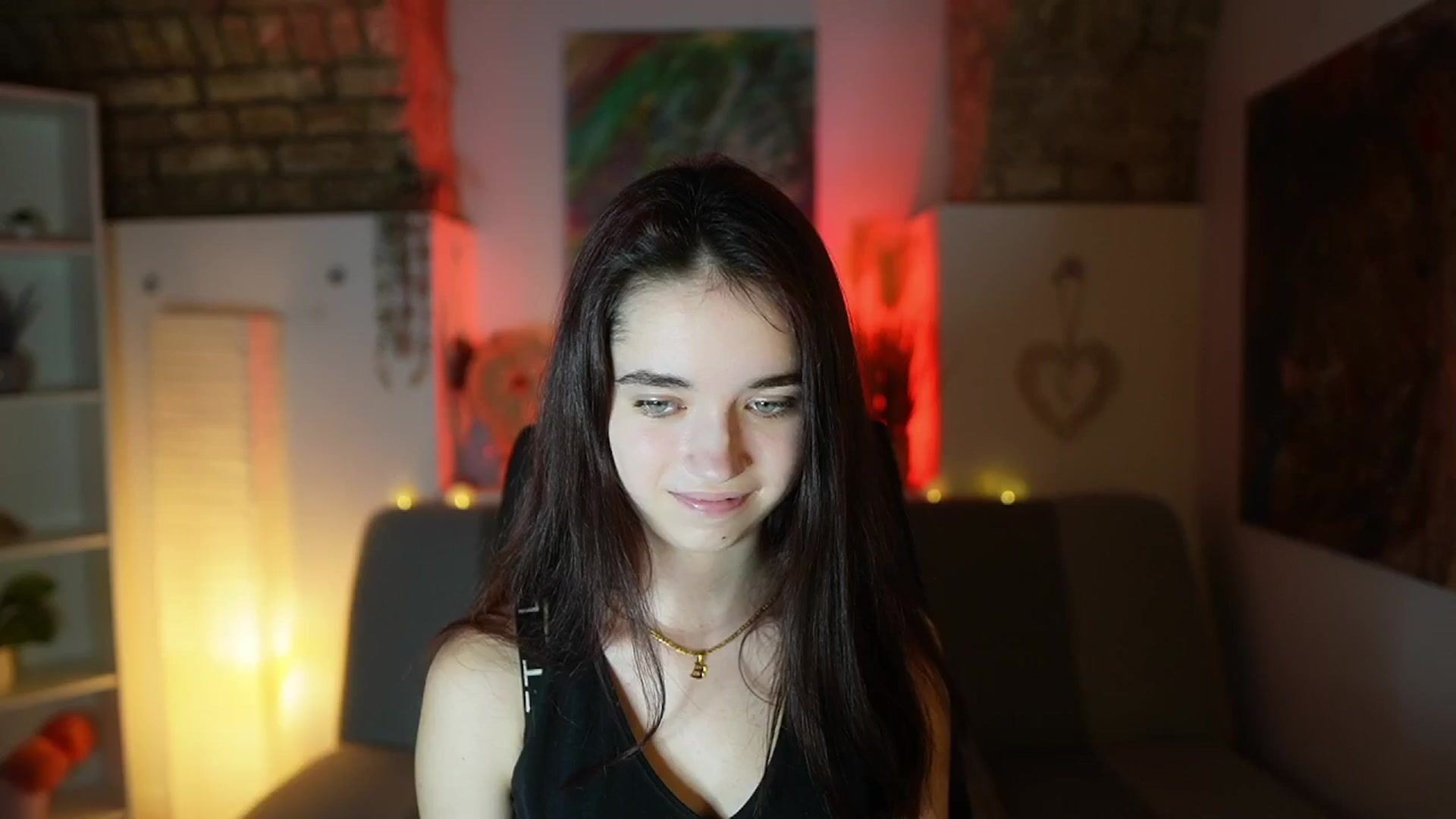 Gallery image thumbnail from Gia_Paige18's myfreecams stream on, 02/08/2025, 20:50 image 12 of 20