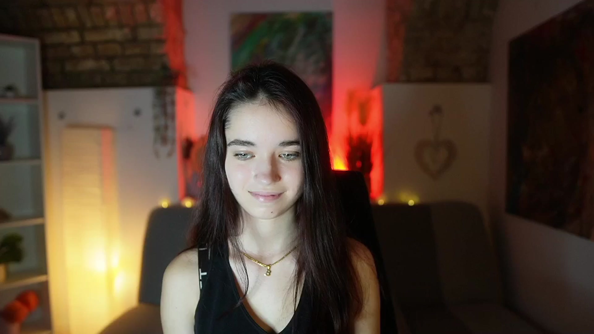 Gallery image thumbnail from Gia_Paige18's myfreecams stream on, 02/08/2025, 20:50 image 5 of 20