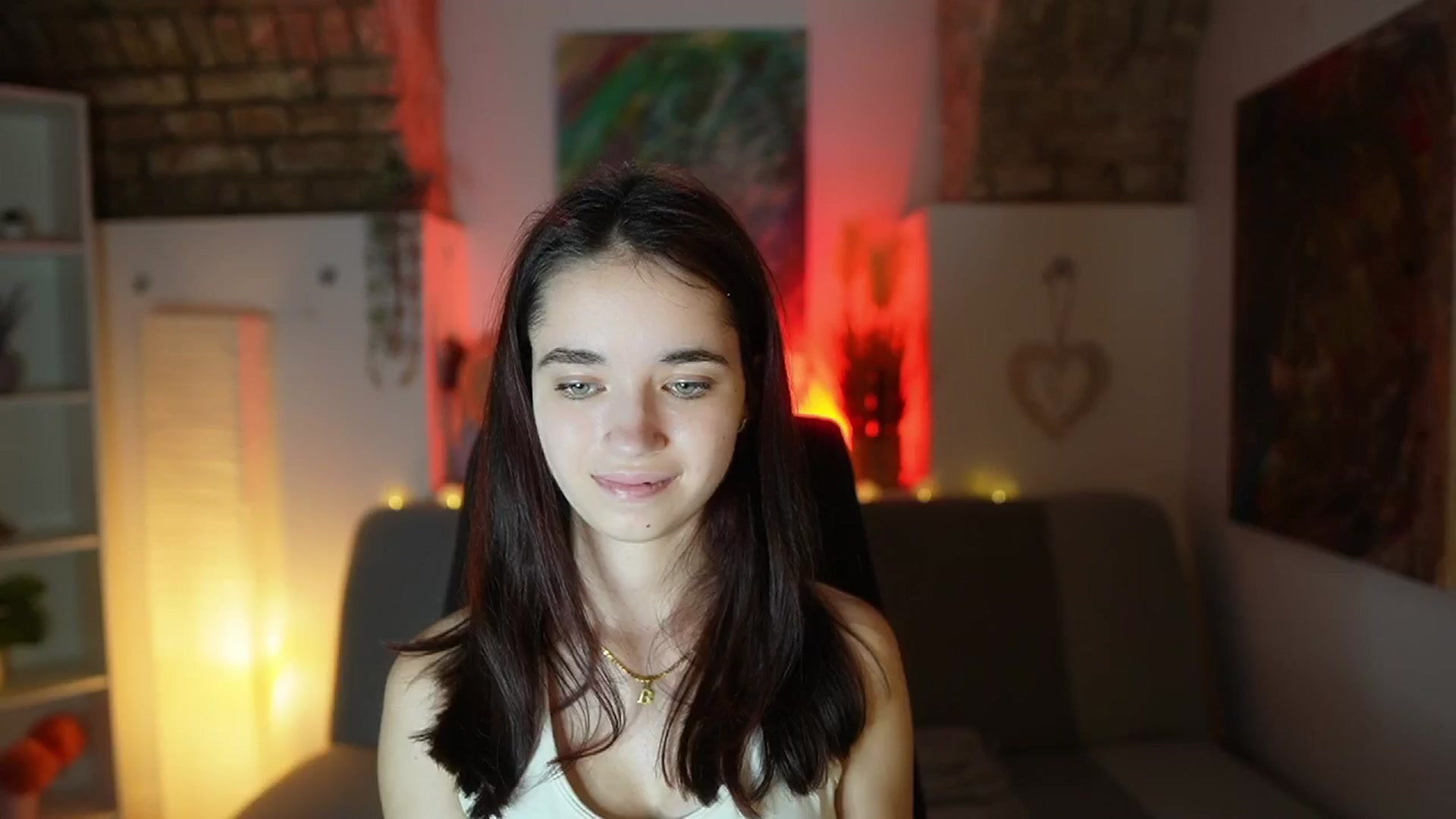 Gallery image thumbnail from Gia_Paige18's myfreecams stream on, 02/09/2025, 14:02 image 5 of 20