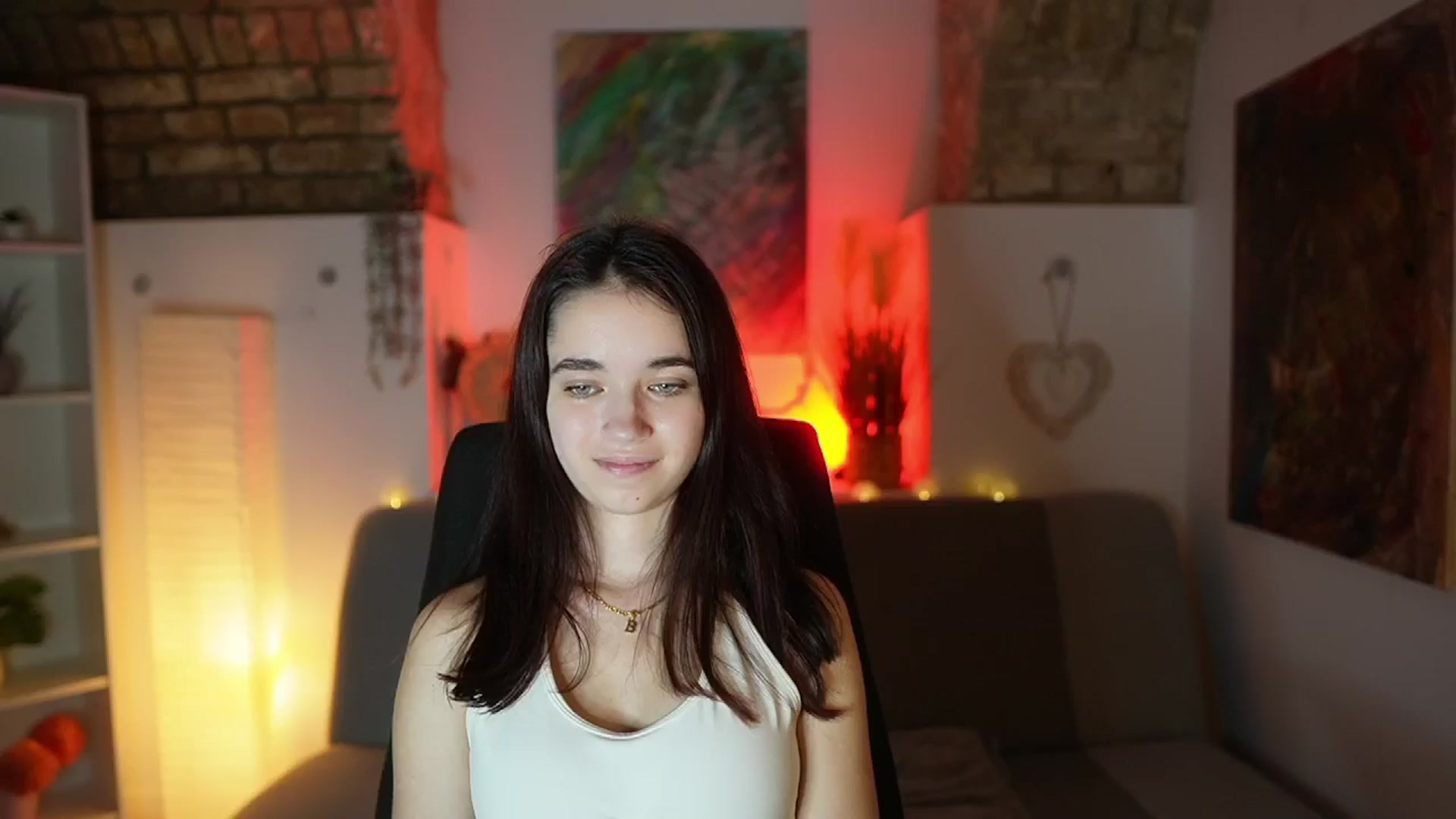 Gallery image thumbnail from Gia_Paige18's myfreecams stream on, 02/09/2025, 14:02 image 19 of 20
