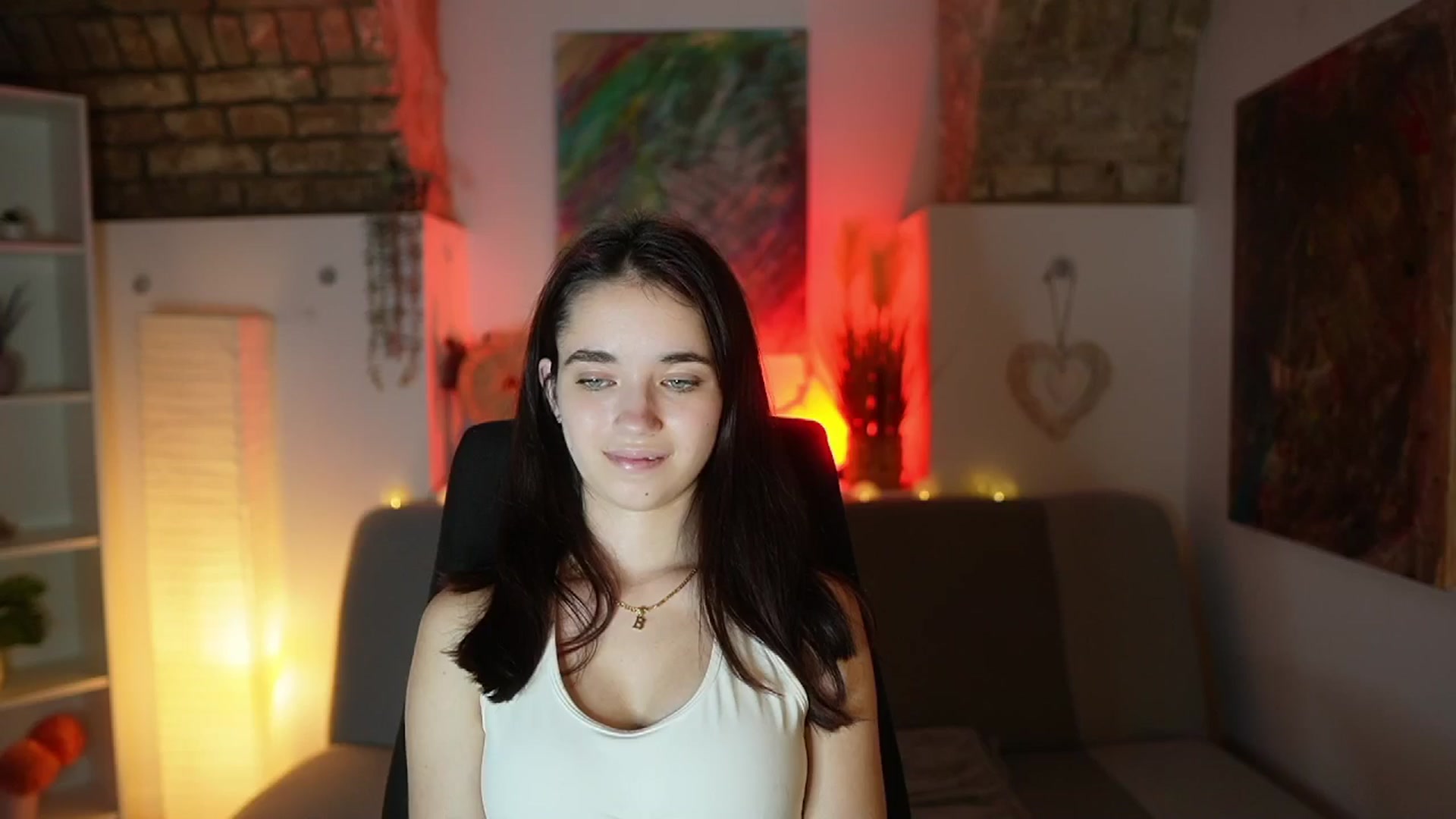 Gallery image thumbnail from Gia_Paige18's myfreecams stream on, 02/09/2025, 14:02 image 13 of 20