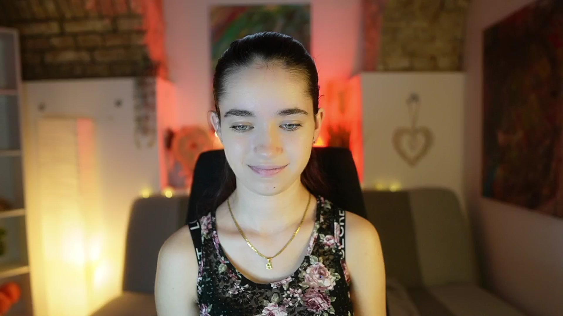 Gallery image thumbnail from Gia_Paige18's myfreecams stream on, 02/13/2025, 09:35 image 11 of 20